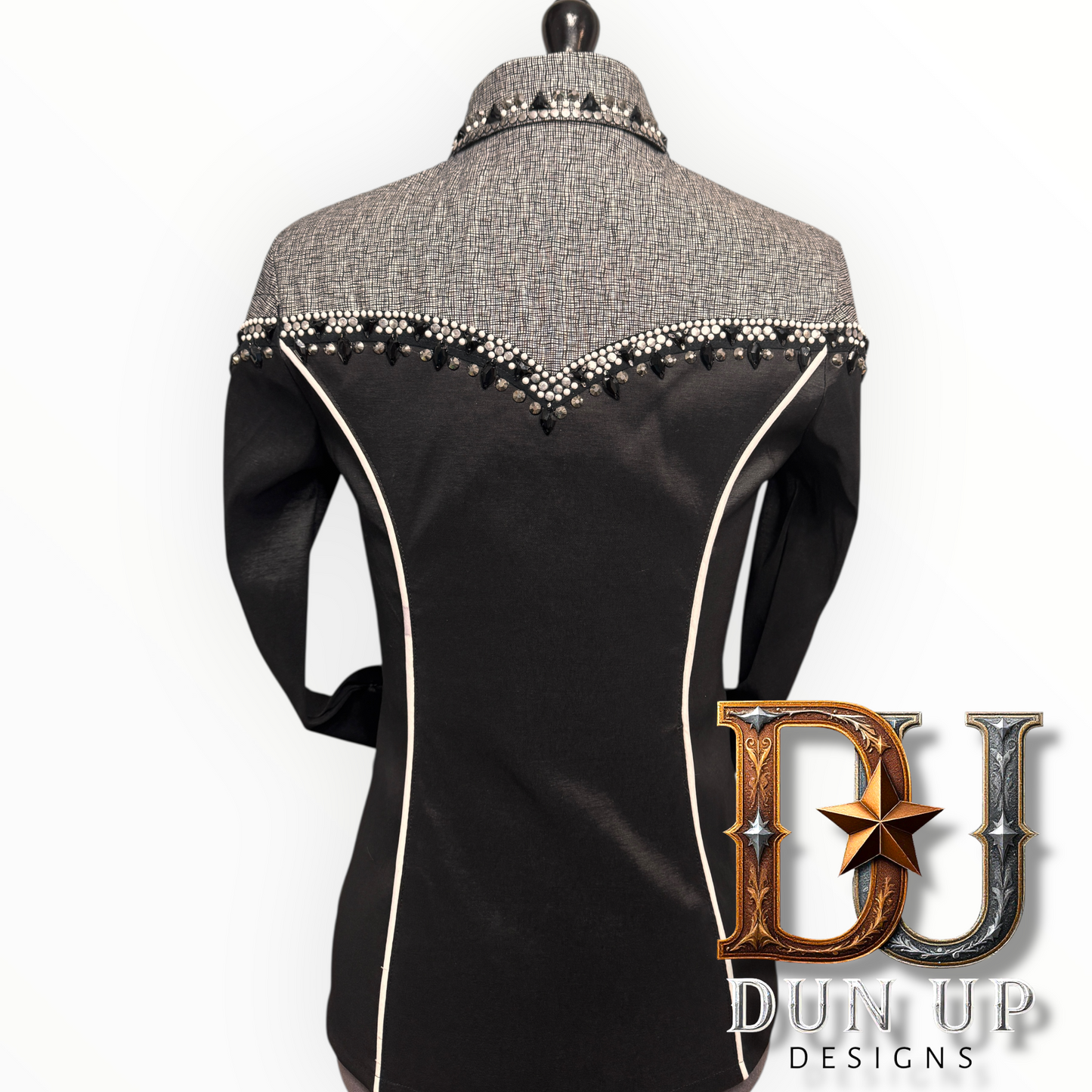 Black and white all day shirt