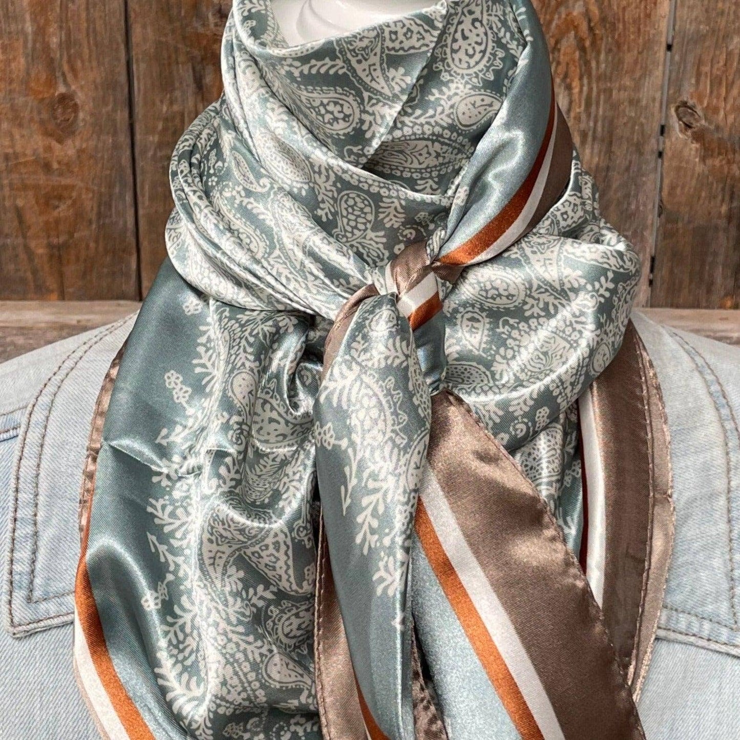 35X35" Seafoam & Cream Paisley Wild Rag/Scarf WR3410
